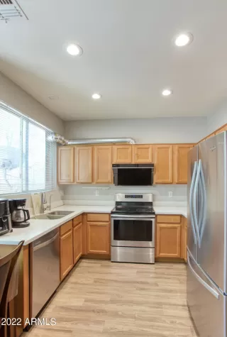 Photo #2: 6435084 Listing 