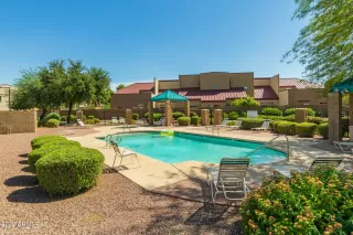 Photo #6: 6435219 Listing