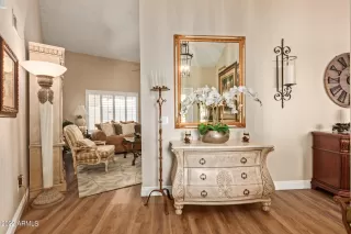 Photo #4: 6435287 Listing