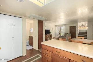 Photo #6: 6435323 Listing