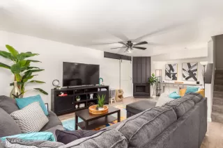 Photo #4: 6435451 Listing