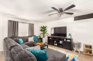 Photo #6: 6435451 Listing