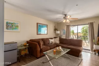 Photo #2: 6435574 Listing 