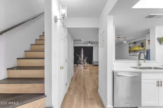 Photo #6: 6436004 Listing