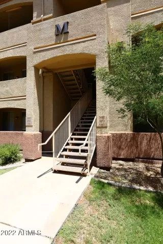 Photo #2: 6436026 Listing