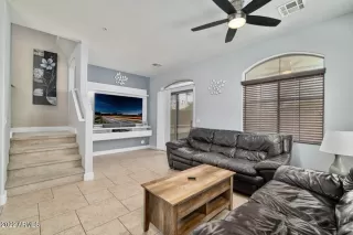 Photo #4: 6436276 Listing 