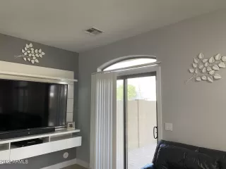 Photo #5: 6436276 Listing 