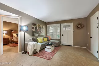 Photo #1: 6436525 Listing