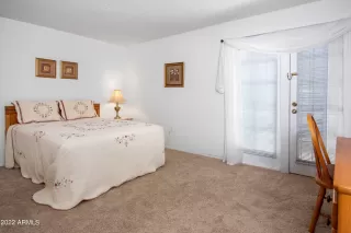 Photo #2: 6436751 Listing