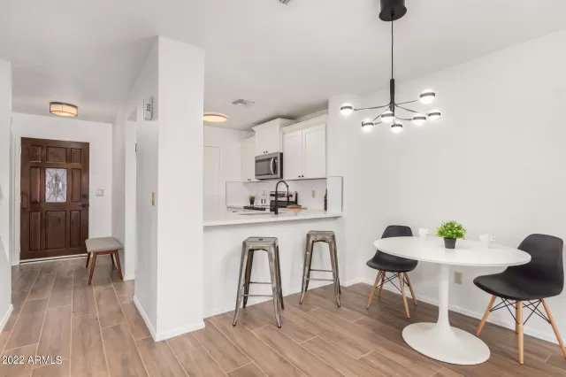 MLS: 6436767 Condo For Sale