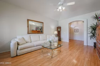 Photo #4: 6436798 Listing 