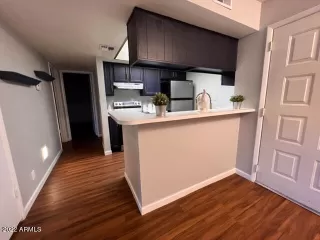 Photo #2: 6436923 Listing 