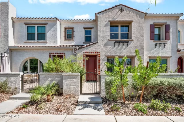 MLS: 6437315 Condo For Sale