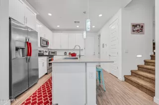 Photo #5: 6437315 Listing