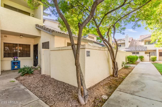 MLS: 6437409 Condo For Sale