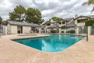 Photo #2: 6437409 Listing 