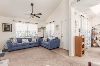 Photo #5: 6437409 Listing 