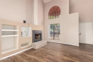 Photo #3: 6437488 Listing