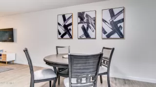 Photo #6: 6437660 Listing