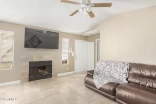 Photo #2: 6437671 Listing