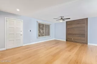 Photo #2: 6437706 Listing