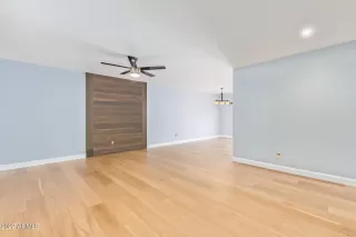 Photo #4: 6437706 Listing