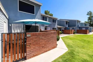 Photo #1: 6437729 Listing 