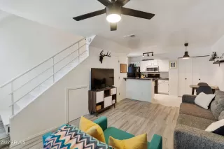 Photo #4: 6437729 Listing 