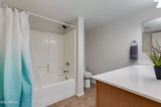 Photo #6: 6437753 Listing