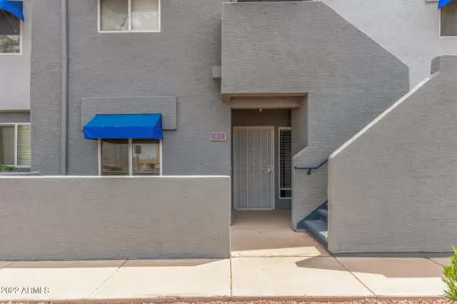 MLS: 6437878 Condo For Sale