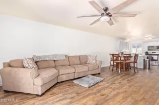 Photo #3: 6437878 Listing