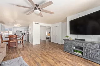 Photo #4: 6437878 Listing