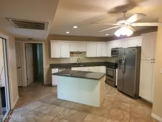 Photo #2: 6437951 Listing