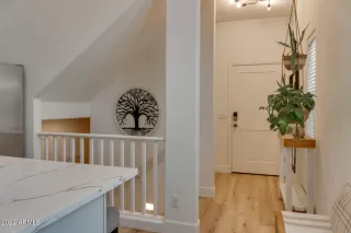 Photo #4: 6438062 Listing 