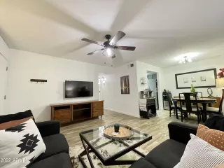 Photo #5: 6438077 Listing 