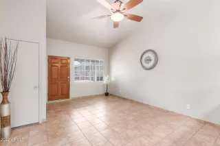 Photo #3: 6438148 Listing