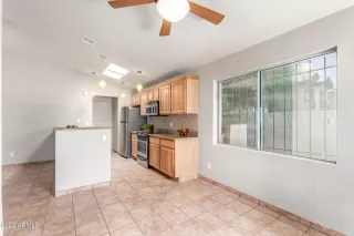 Photo #6: 6438148 Listing