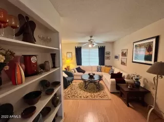 Photo #5: 6438188 Listing