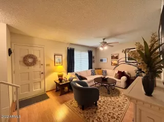 Photo #6: 6438188 Listing