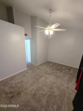 Photo #4: 6438290 Listing