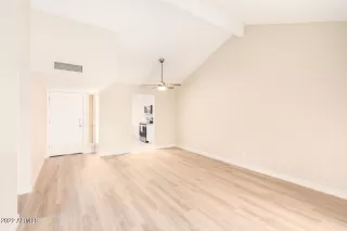 Photo #2: 6438624 Listing