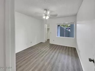 Photo #4: 6438678 Listing