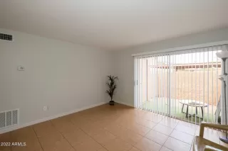 Photo #3: 6438708 Listing 