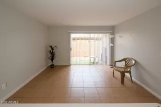 Photo #5: 6438708 Listing 