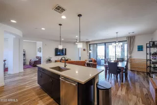 Photo #4: 6438773 Listing 