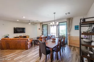 Photo #6: 6438773 Listing 