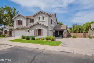 Photo #1: 6438906 Listing