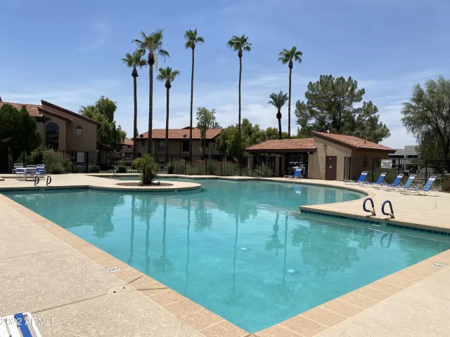 MLS: 6438929 Condo For Sale