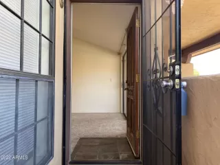 Photo #3: 6438929 Listing