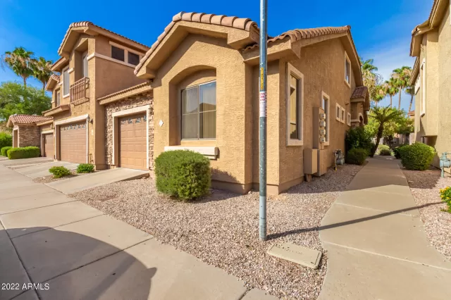 MLS: 6438957 Condo For Sale